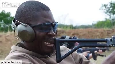 Enlace a Que alguien le diga que ponga el hombro o pronto se quedará sin dientes