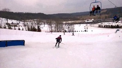 esquiar,pistas,salto,chocar,desconocido