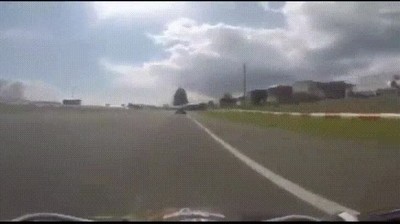 adelantar,inesperado,karts