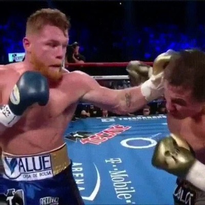 Enlace a Los combates de boxeo a cámara lenta se convierten en algo increíblemente épico