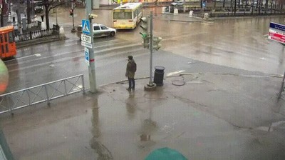 imposible,cruzar,calle,cosas,raras