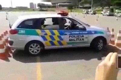 salir,aparcamiento,estrecho,coche