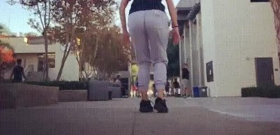 chica,necesitar,mano,atrapar,pelotas