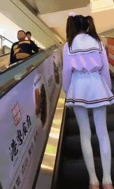 chica,hacer,caso,escaleras