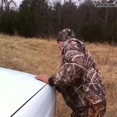 preguntar,pareja,enfado,coche