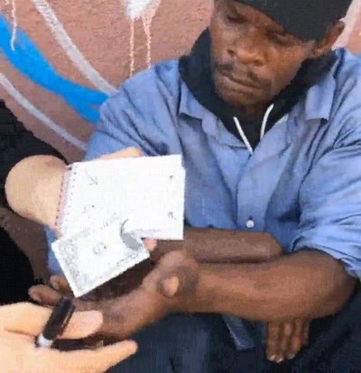 mago,ayudar,gente necesitada