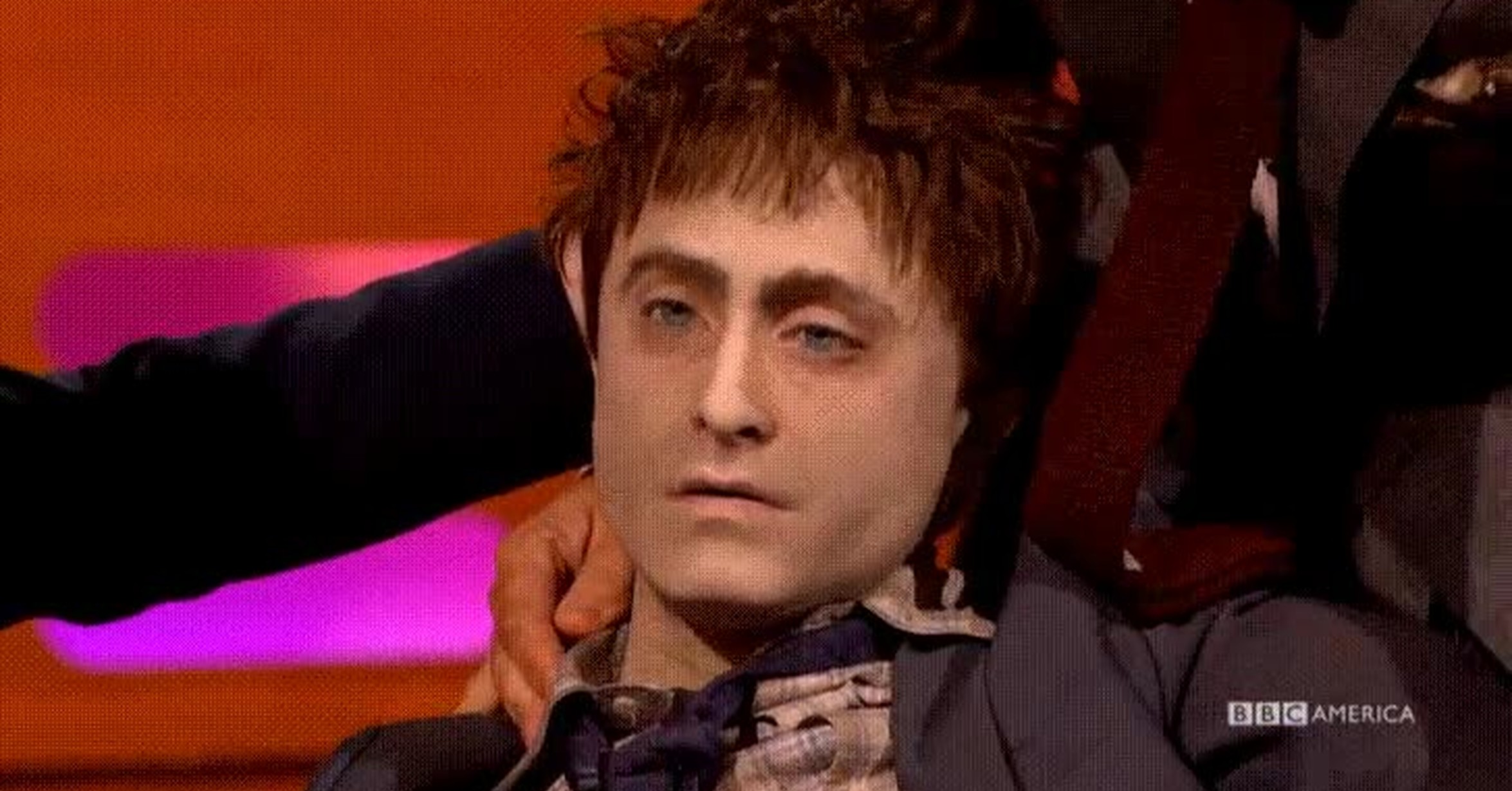 ¡Vaya GIF! / La cara que se le queda a Harry Potter cuando está de resaca