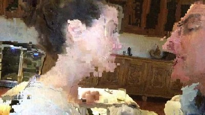 Enlace a Perros que tienen celos del amor entre sus dueños 