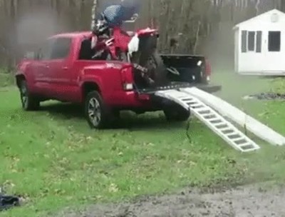 aparcar,f&aacute;cil,moto,rampa