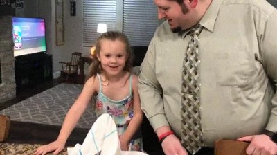 fail,padre,broma,botella de agua