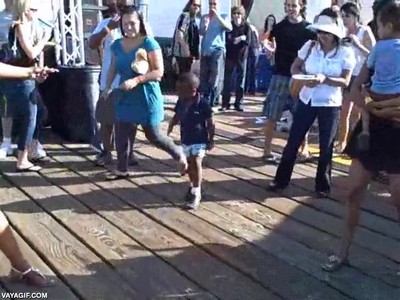 michael jackson,reencarnar,niño,baile