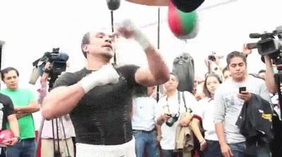 Enlace a Boxeadores tan buenos que rompen su equipo de entrenamiento