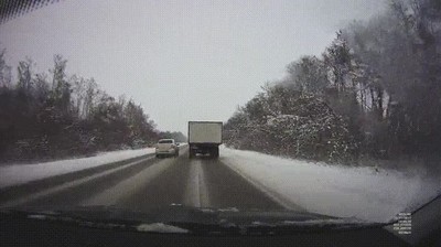 Enlace a Por suerte nadie ha resultado herido en este accidente múltiple