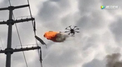 Enlace a Dron lanzallamas. Estamos creando monstruos sin darnos cuenta