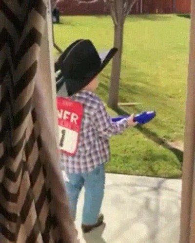 Enlace a Niños que entrenan para ser estrellas del espectáculo