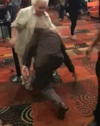edad,impedimento,pasarlo bien,bailar