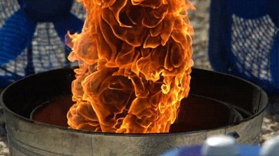 tornado,fuego,c&aacute;mara lenta,dia,viendolo