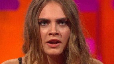 campeonato,levantar,ceja,emilia clarke