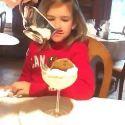 Cuando por un dia te saltas la dieta y te comes el mejor postre de la historia un dia,saltar,dieta,mejor,postre