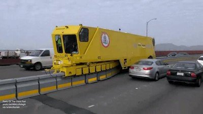 cami&oacute;n,colocar,puente,persona