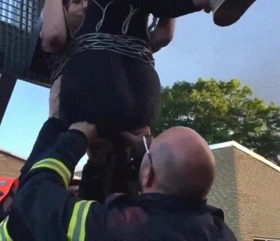 chica,canasta,explicacones,bomberos