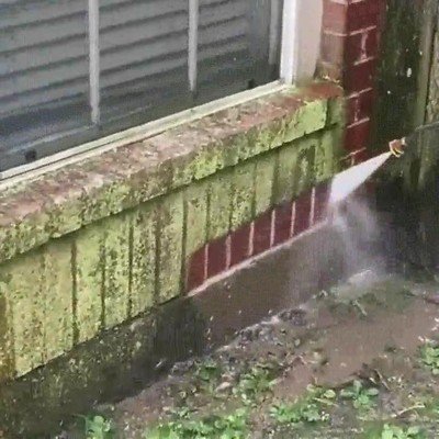 Enlace a No hay nada más placentero que limpiar con una pistola de agua