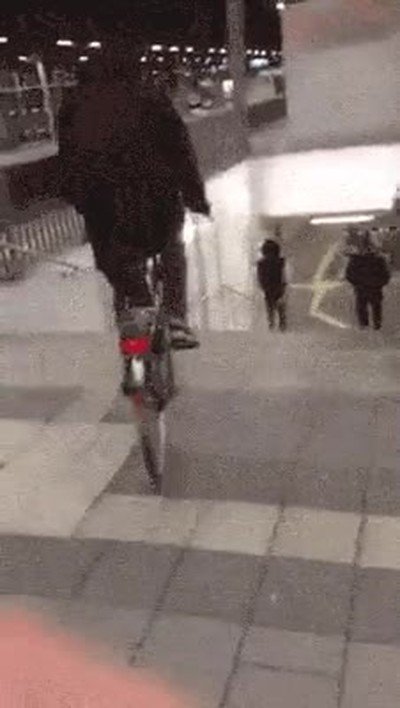 bajar,escaleras,metro,bici