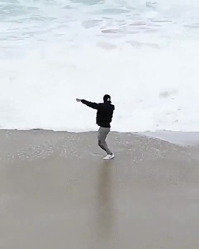 Enlace a Adiós móvil, por no quererse mojar los pies