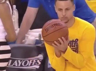 Enlace a Curry a parte de meter triples también tiene muy mala leche