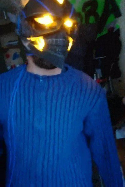 cosplay,miedo,mal rollo,noche,mascara,humo