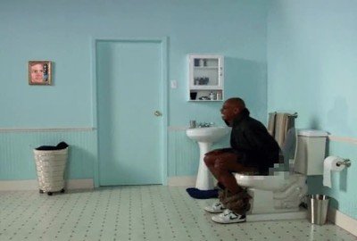 sentir,baño,horas,aguantar