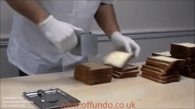 Se acabó el pasarte una hora con el cuchillo a la hora del desayuno cuchillo,pan,mantequilla,rebanadas