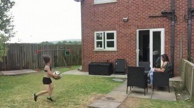 futuro,futbolista,ni&ntilde;a,precisi&oacute;n