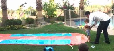 ense&ntilde;ar,nadar,hijo,piscina