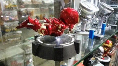Figura flotante iron man sales