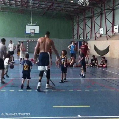 abuson,acabar,sue&ntilde;os,peque&ntilde;os