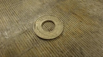 Enlace a Timelapse de cómo se crea una bonito anillo de una moneda 