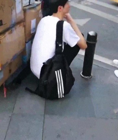 gente,alta,calle,tranquilo