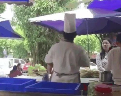 Enlace a Pizzeros que te dejan flipando con sus habilidades 