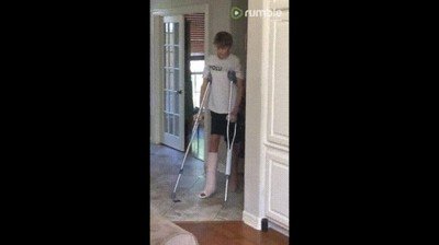 perro,imitar,humano,pierna