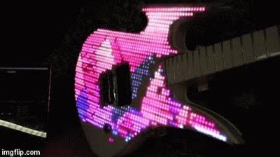 Enlace a Me pasaría el día viendo esta guitarra en vez de tocarla