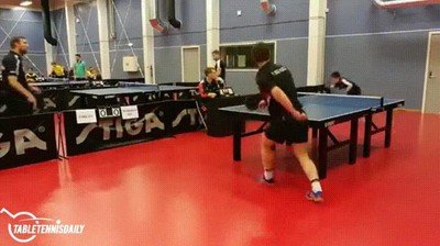 Enlace a No hay nada que puedas hacer para ganar a un asiático en ping pong