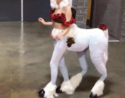 Enlace a Un cosplay de centauro que te dejará bastante alucinado