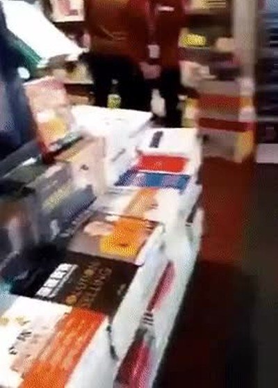 Enlace a La cara que se te queda cuando ves a tu padre por televisión