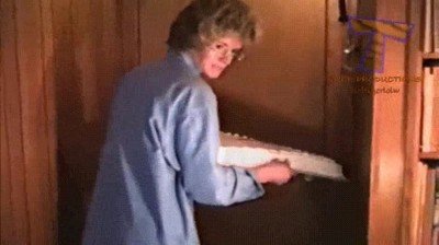 Enlace a Cuando intentas felicitar el cumpleaños a tu hermana pero sale mal