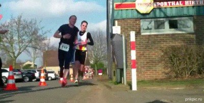 peor,enemigo,corredor,palo