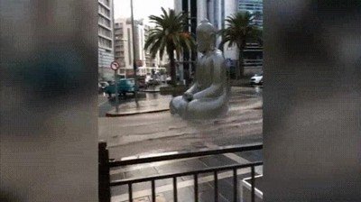 Enlace a Buda ha aparecido por las calles de China