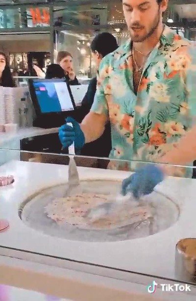 mozo,lecci&oacute;n,fabricar,helado