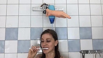 Enlace a Un robot para ahorrar tiempo cada vez que te duchas