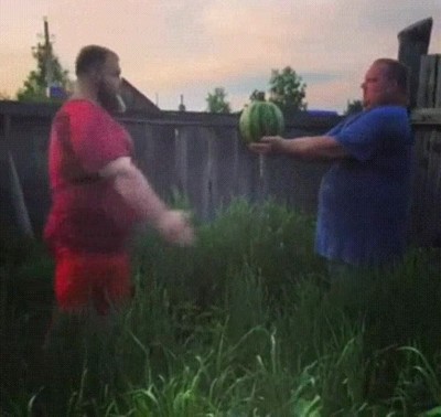 Enlace a Imagina que esa sandía es tu cara 